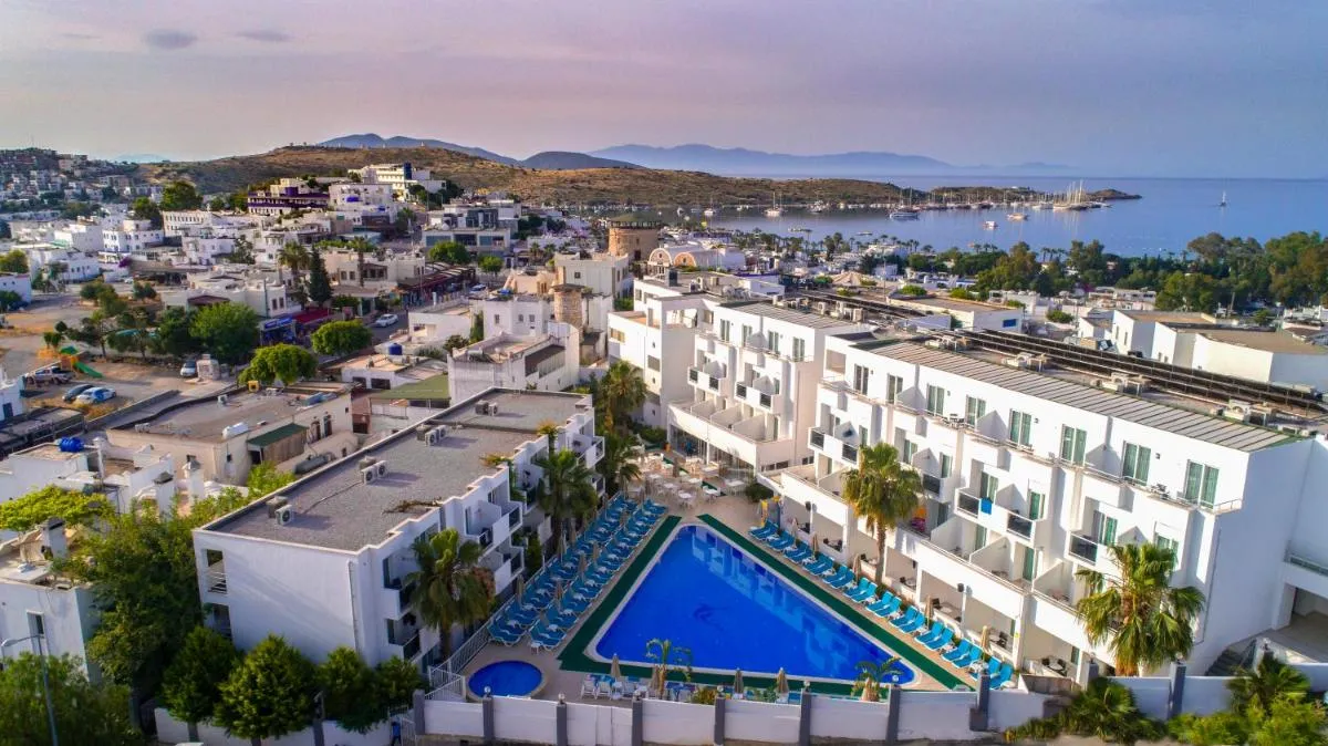 Image of Club Shark Hotel