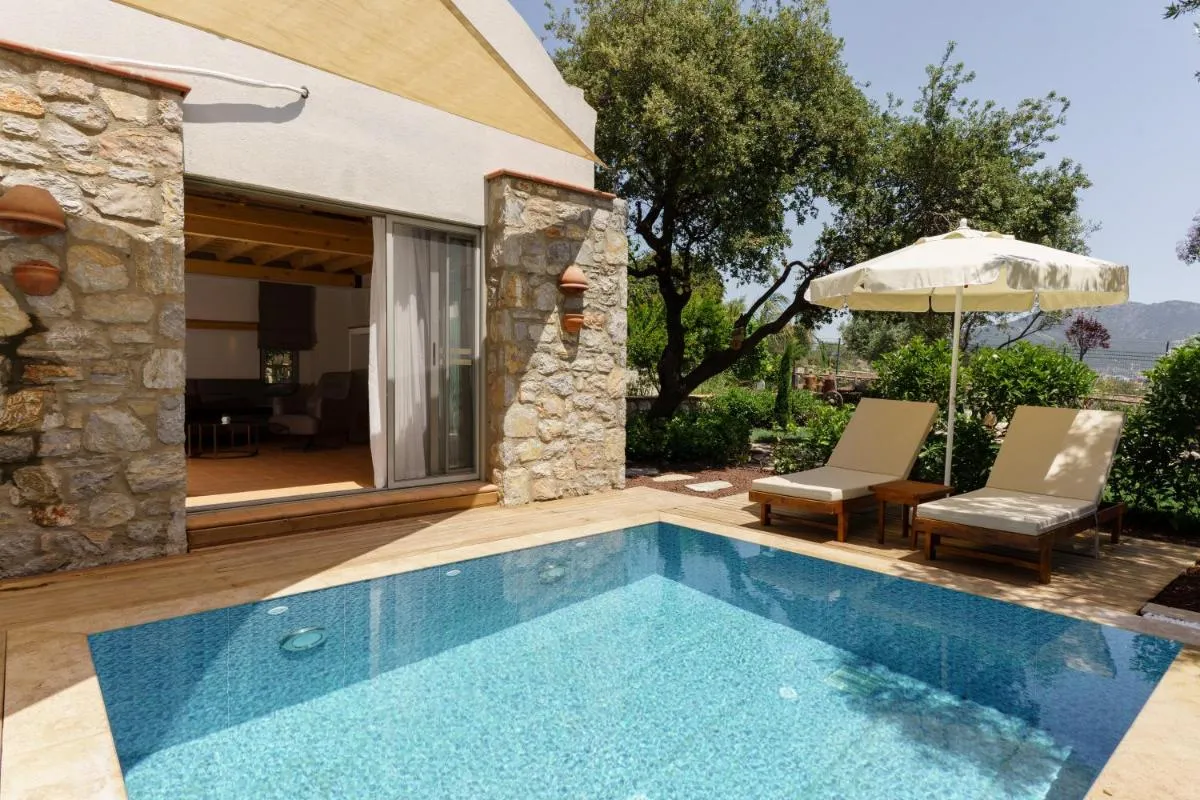 Image 4 of Odette Bodrum
