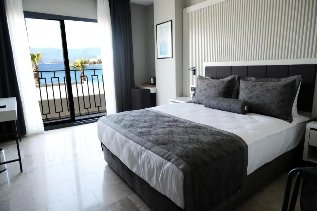 Image 1 of ROSEIRA MAR-INN LUXURY