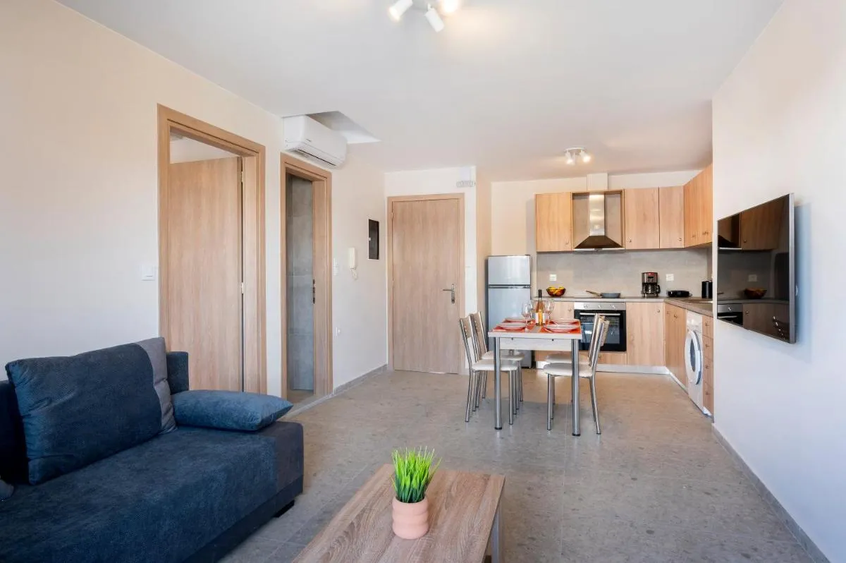 Image 2 of 2 bedroom apartment KosHomes1