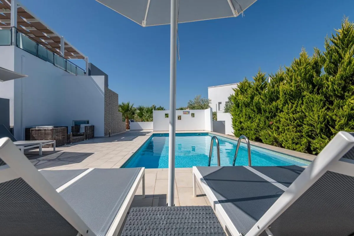 Image 2 of ASTERIA PEARL VILLA 2 with Rooftop Jacuzzi