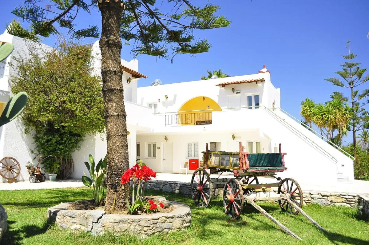 Image 3 of Ampavris Family Apartments