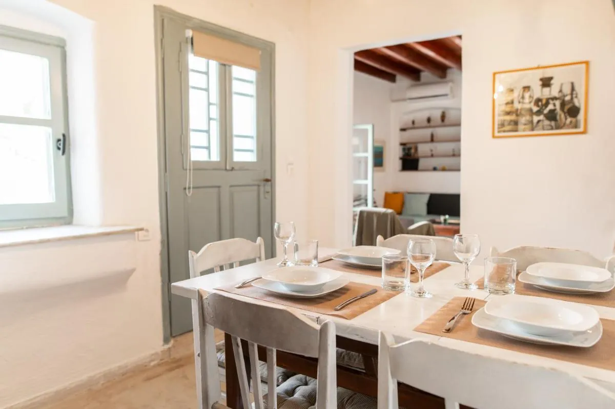 Image 2 of Apellou House