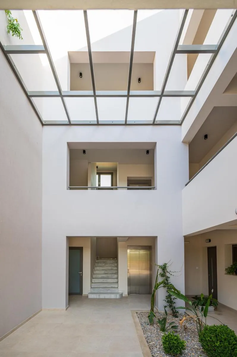 Image 3 of Arangia Garden Maisonette