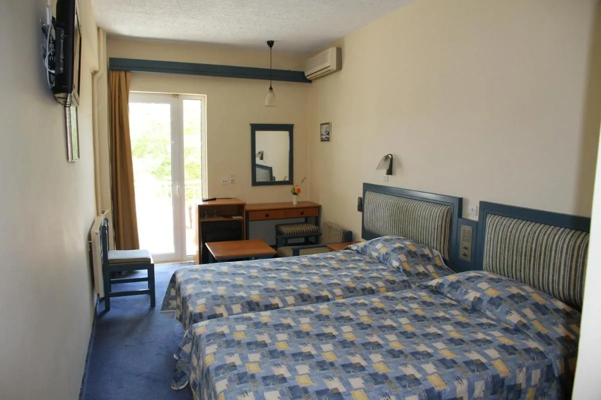 Image 4 of Astron Hotel
