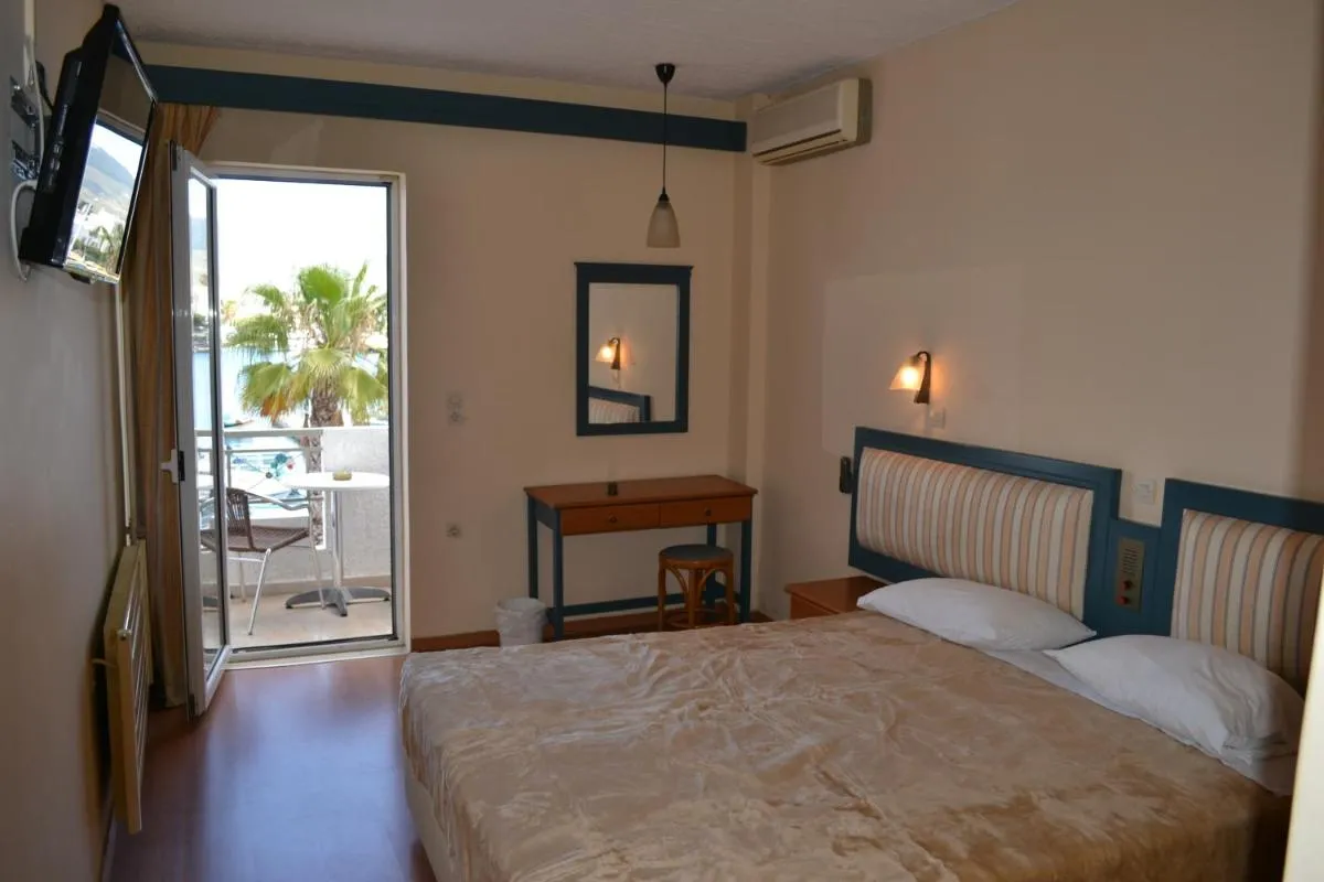 Image 2 of Astron Hotel