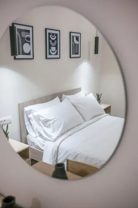 Image 3 of Aurora apartments Room 1