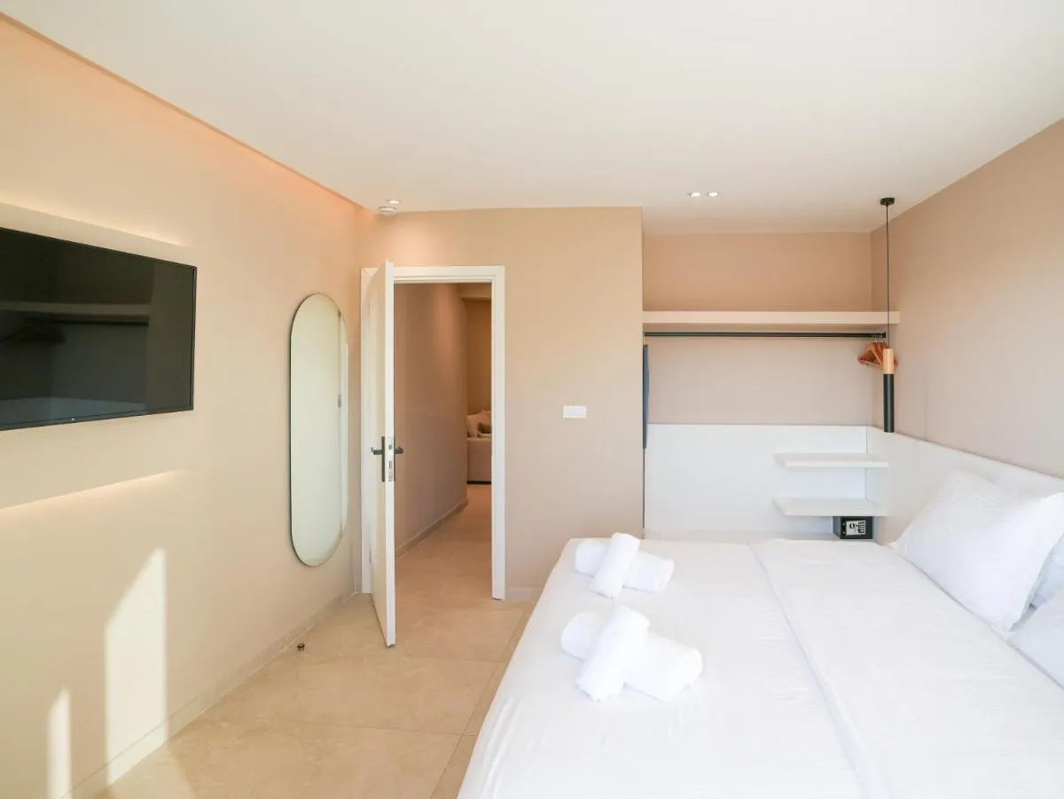 Image 1 of Azilo Urban Suites