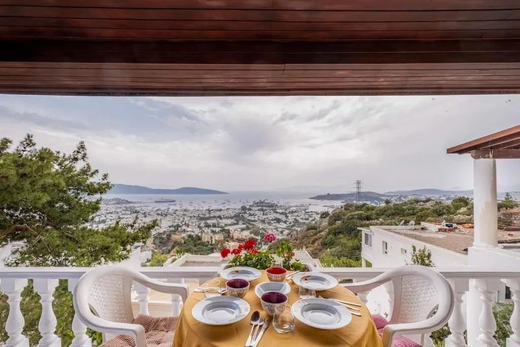 Image 2 of BODRUM BURCU VILLA , Magnificent Sea View, Cozy, Free Otopark, Free Wifi