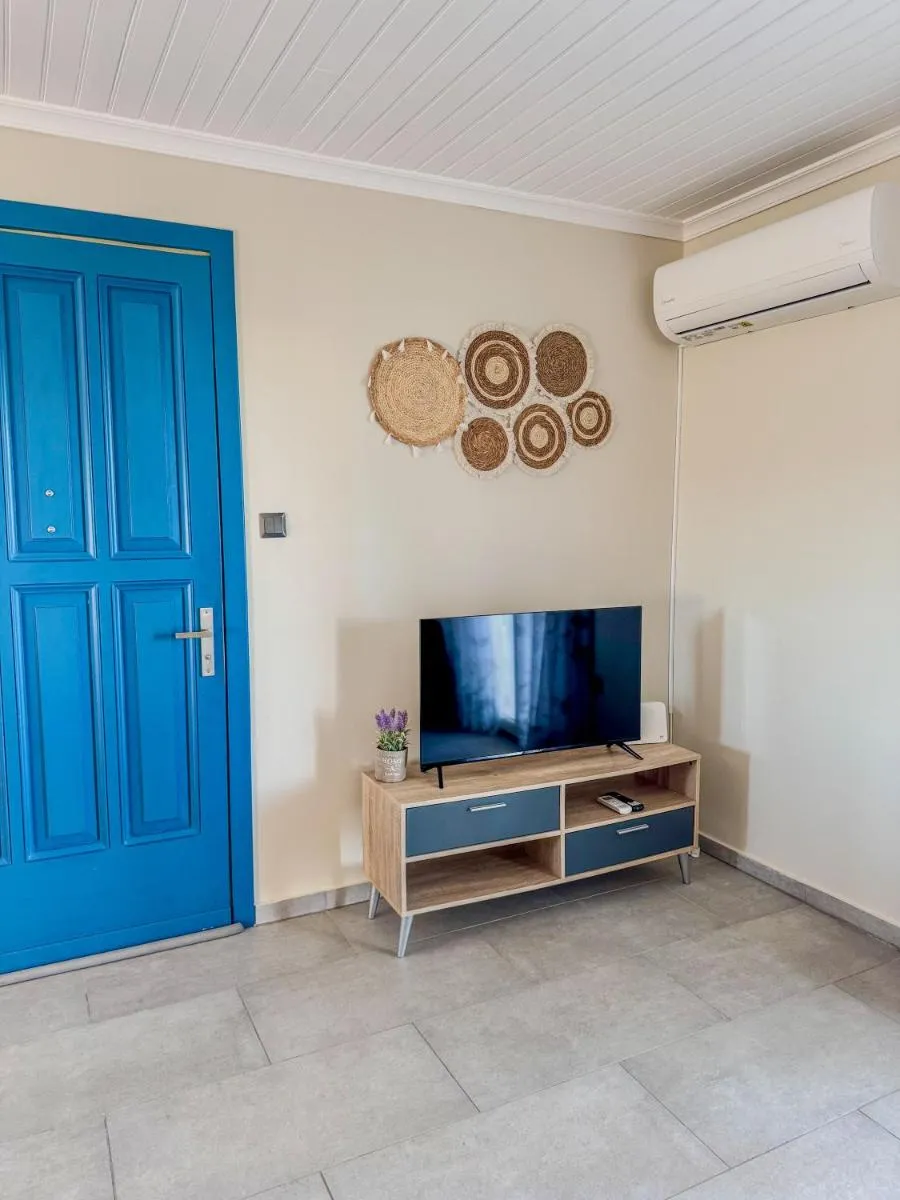 Image 3 of Beachlife: The Bungalow