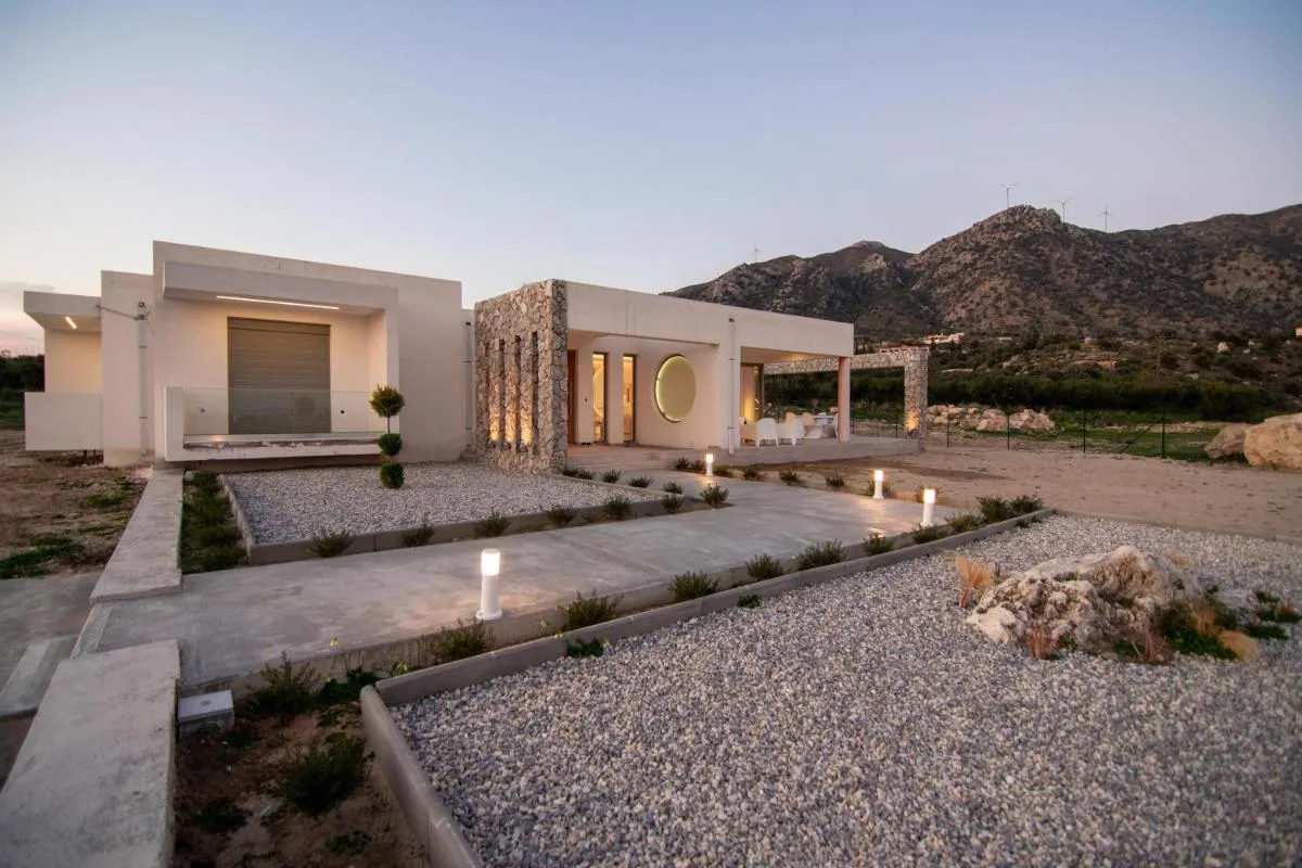 Image 2 of Bianca luxury house