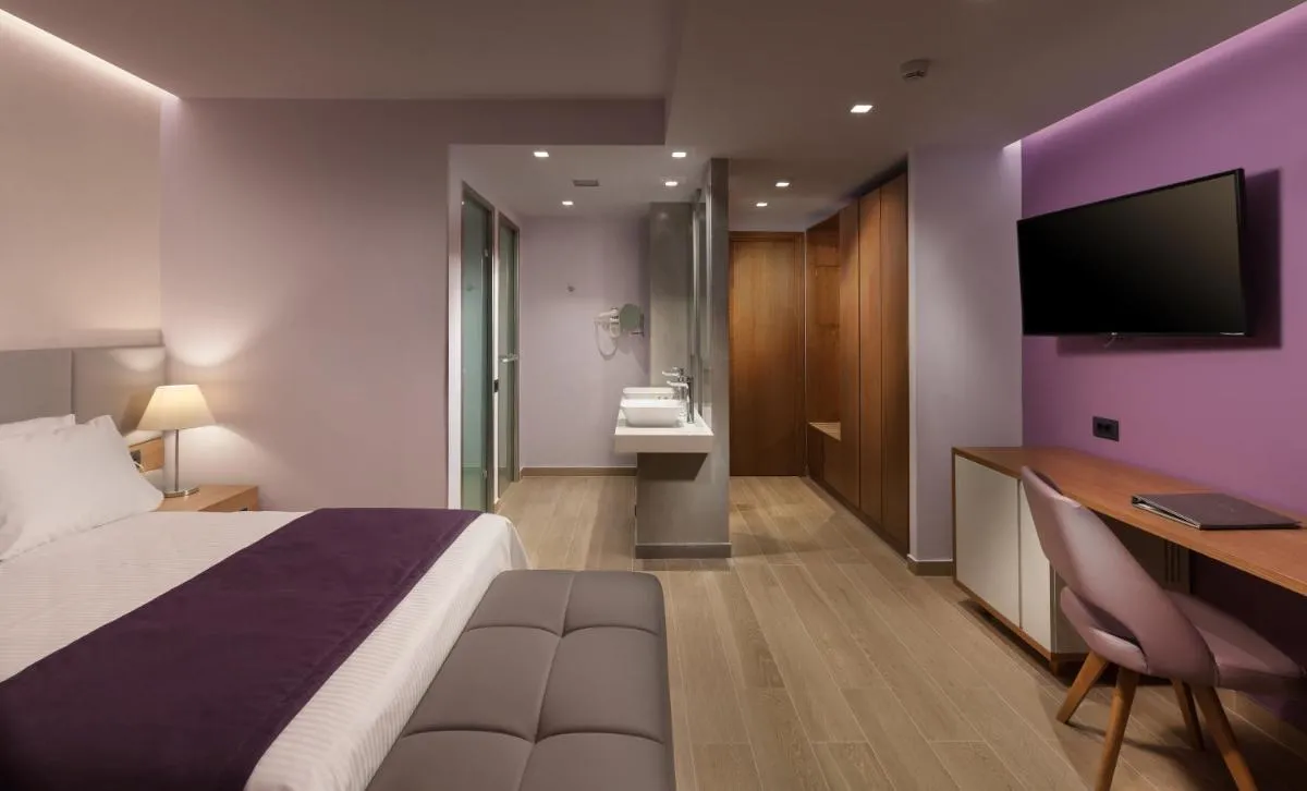 Image 3 of Blue Lagoon City Hotel
