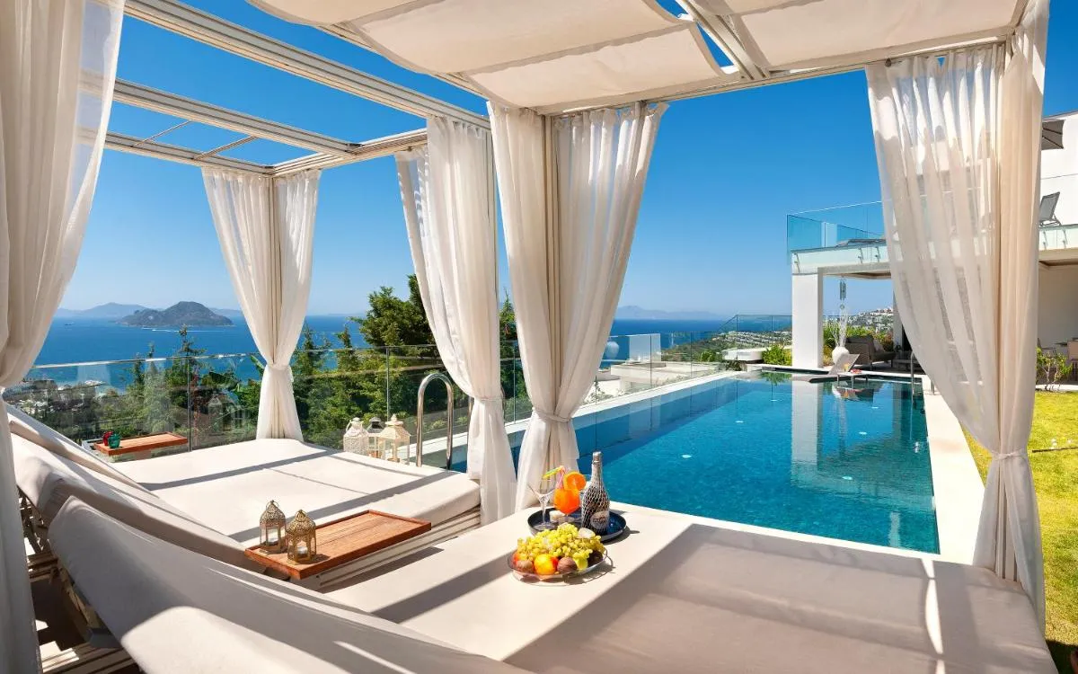 Image 1 of Bodrum Infinity
