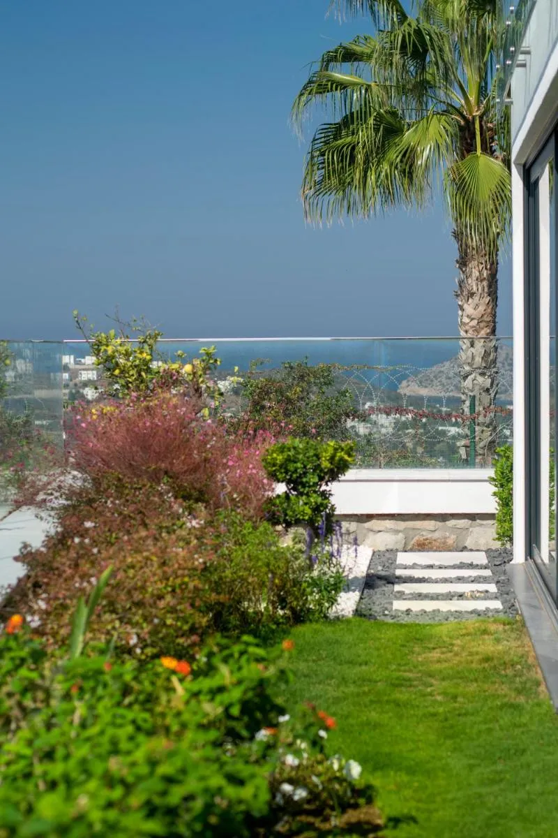 Image 4 of Bodrum Infinity