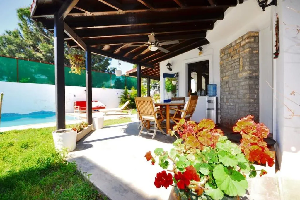 Image 2 of Bodrum Merkezde Müstakil Havuzlu Villa