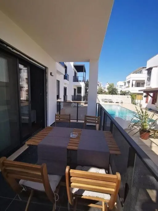 Image 5 of Brand New 2 Bedroom Garden Floor Flat with Pool A1
