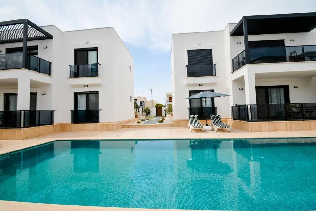 Image of Brand New 2 Bedroom Garden Floor Flat with Pool B1