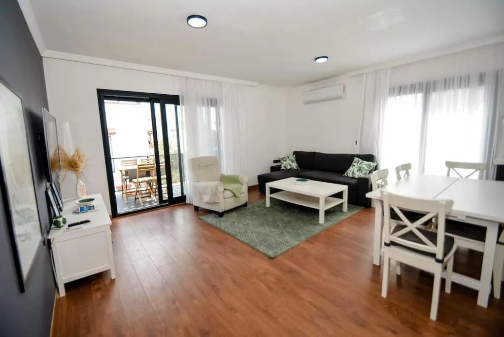 Image 3 of Brand New 2 Bedroom Top Floor Flat with Pool A2