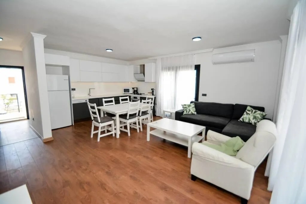 Image 3 of Brand New 2 Bedroom Top Floor Flat with Pool B2
