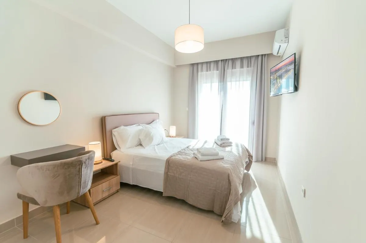 Image 3 of Brand New Elegant Suite