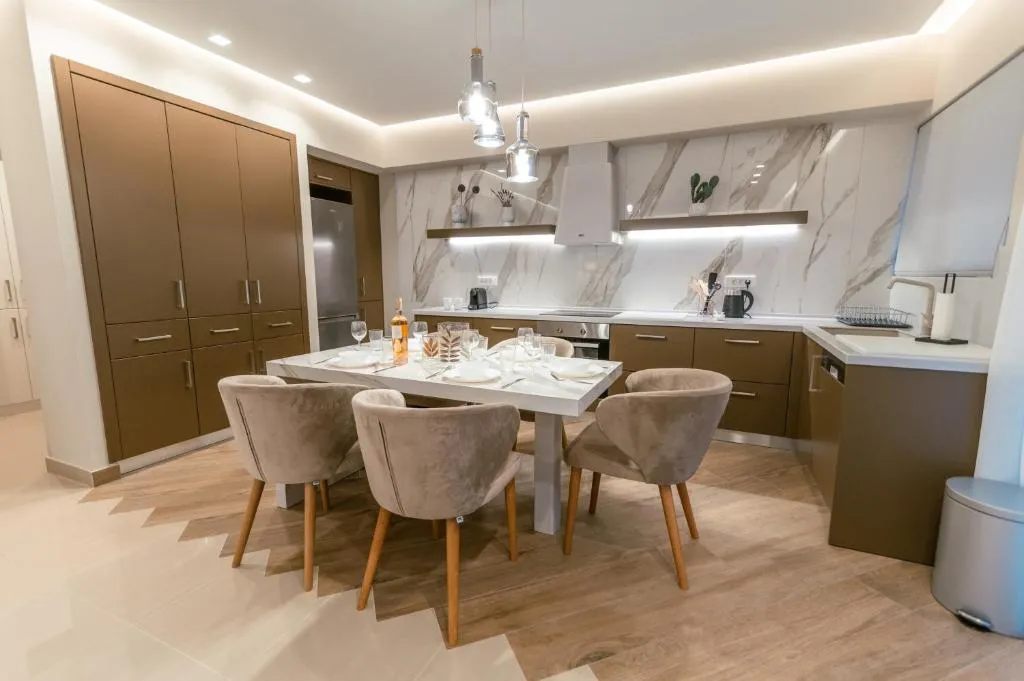 Image of Brand New Elegant Suite