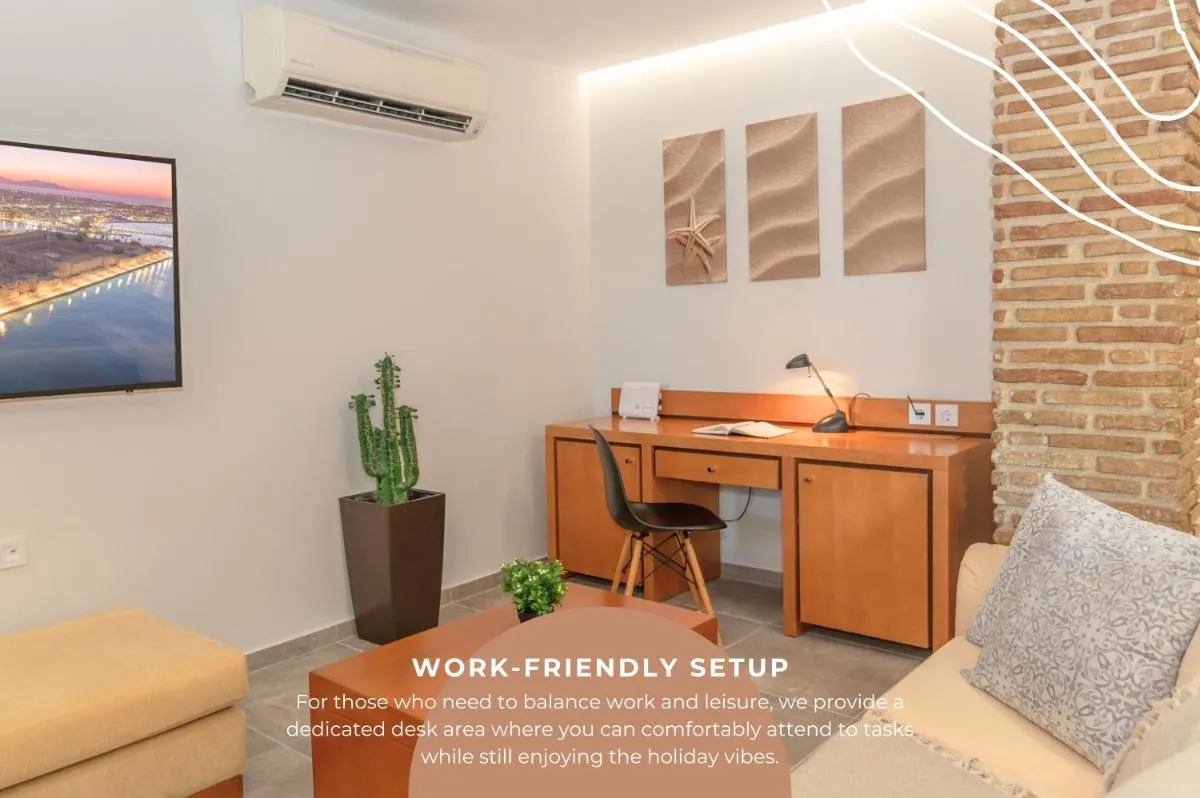 Image 5 of Camara Suite (Sea & City)
