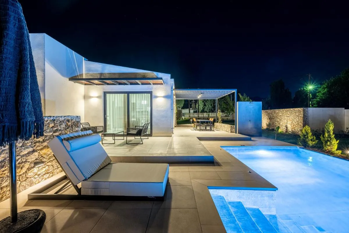 Image 4 of Campo Premium Stay Private Pool Villas