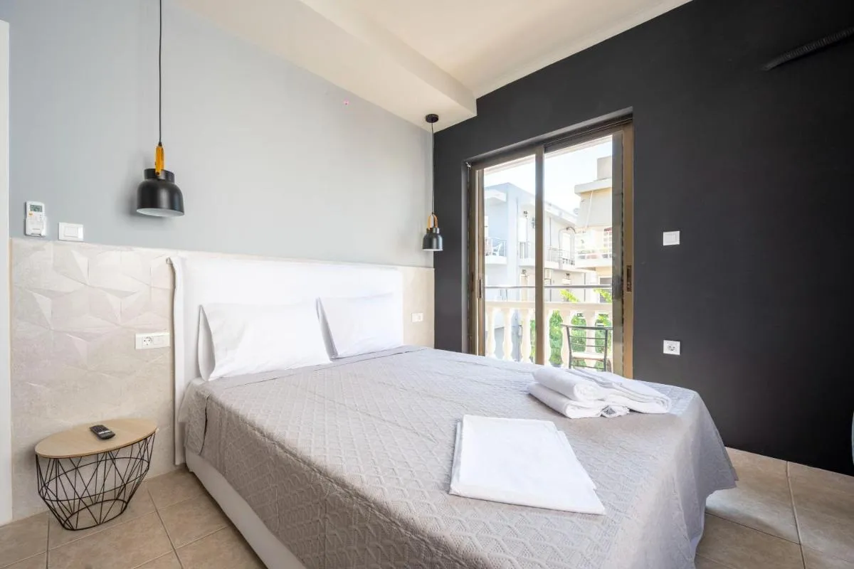 Image 2 of Central – 2bd Apartment