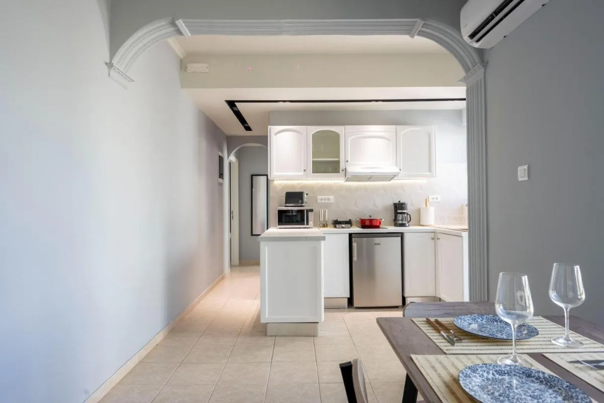 Image 4 of Central – 2bd Apartment