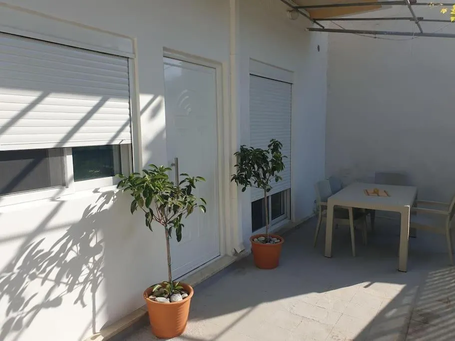 Image 2 of Central studio flat in the heart of Kos town