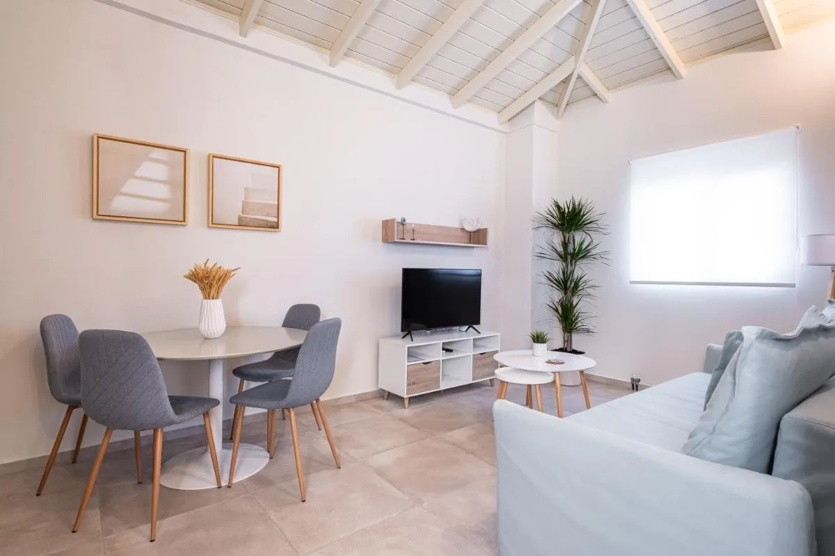 Image 2 of Cielo Home