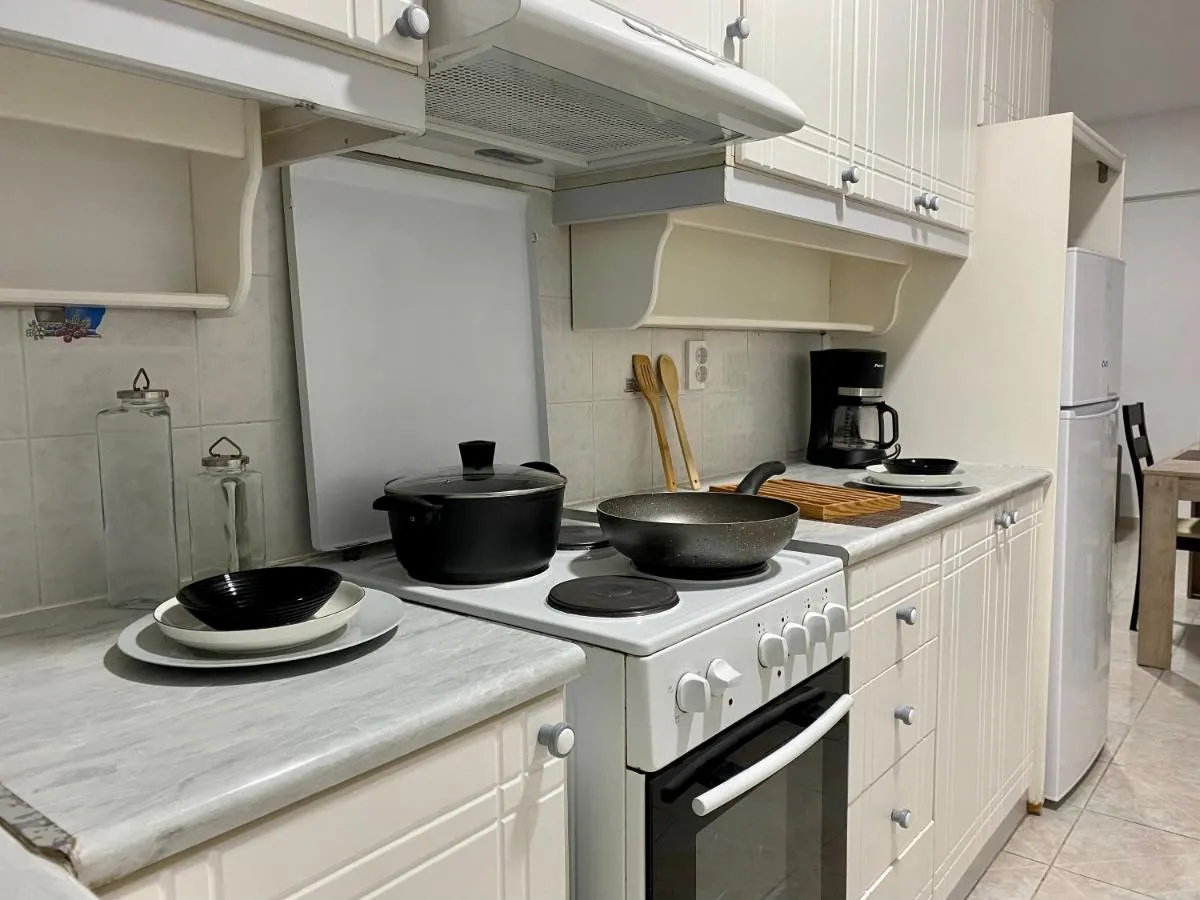 Image 3 of City Center, Cozy Apartment with a Stunning View – No 2