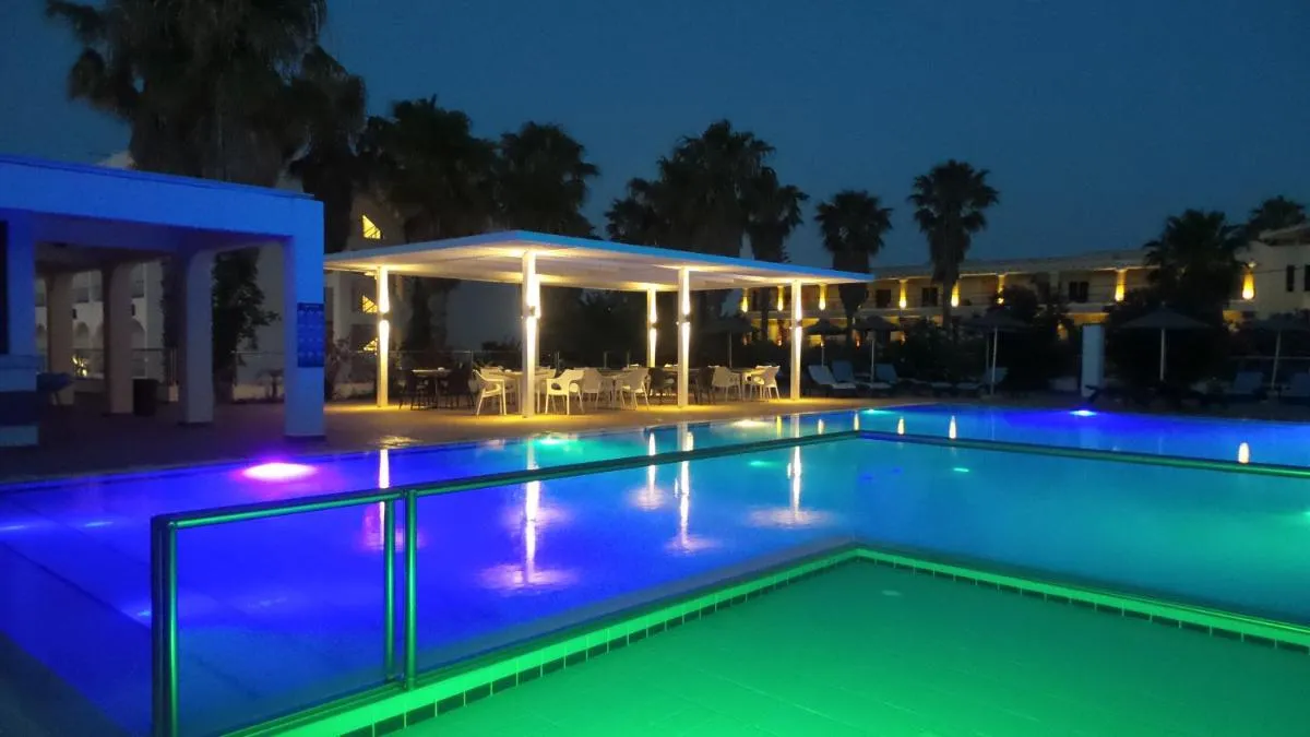 Image 1 of Cosmopolitan Hotel