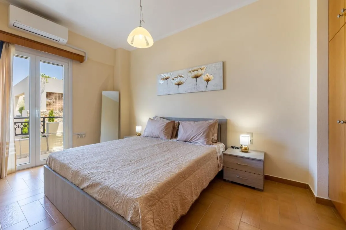 Image 4 of Cozy Home