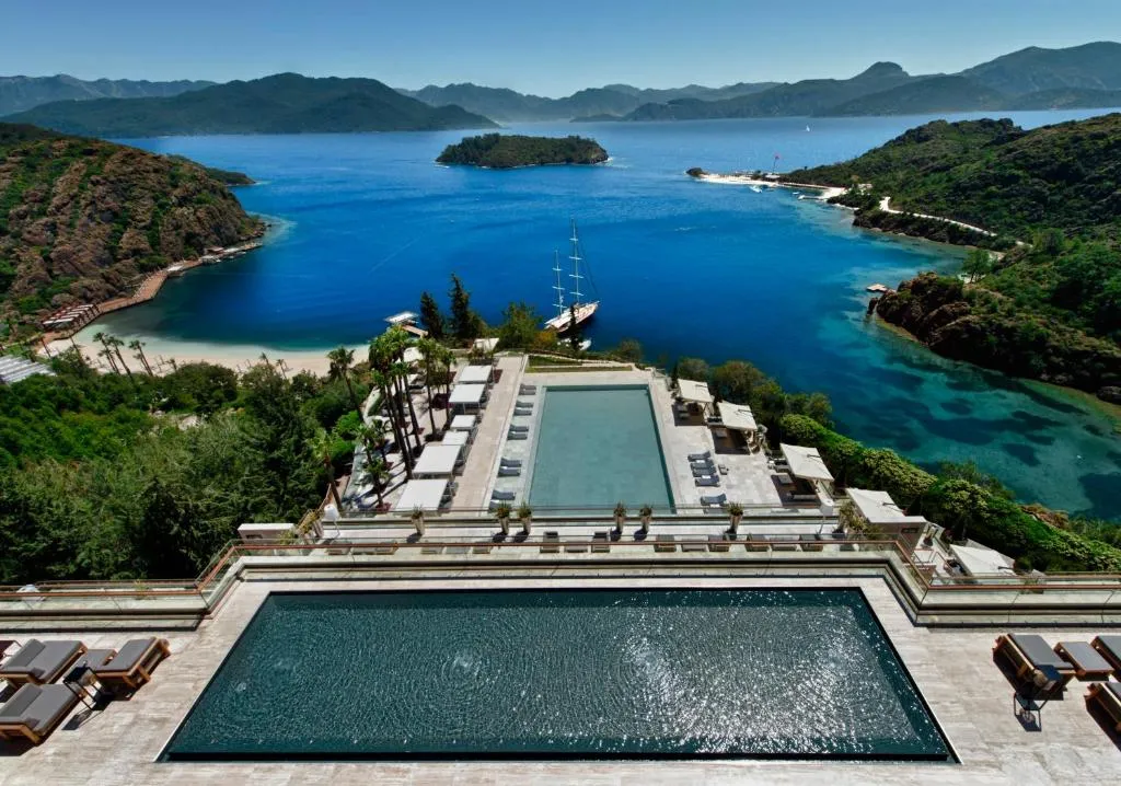 Image of D Maris Bay