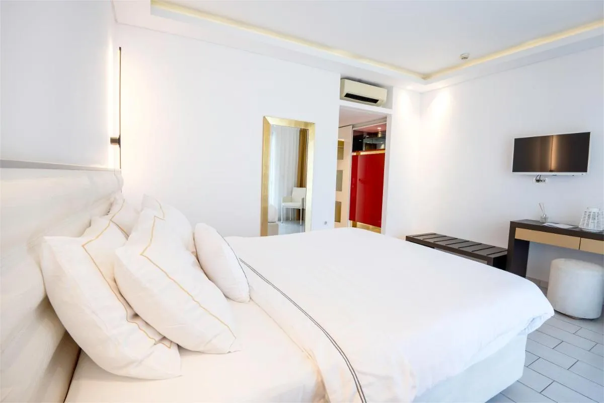Image 4 of Diamond Deluxe Hotel – Adults Only