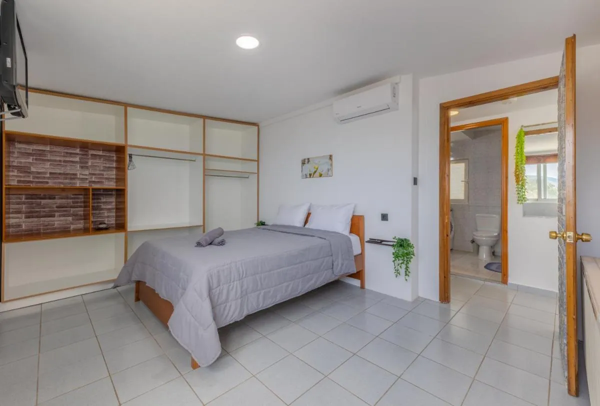 Image 5 of Dream Seaview Loft