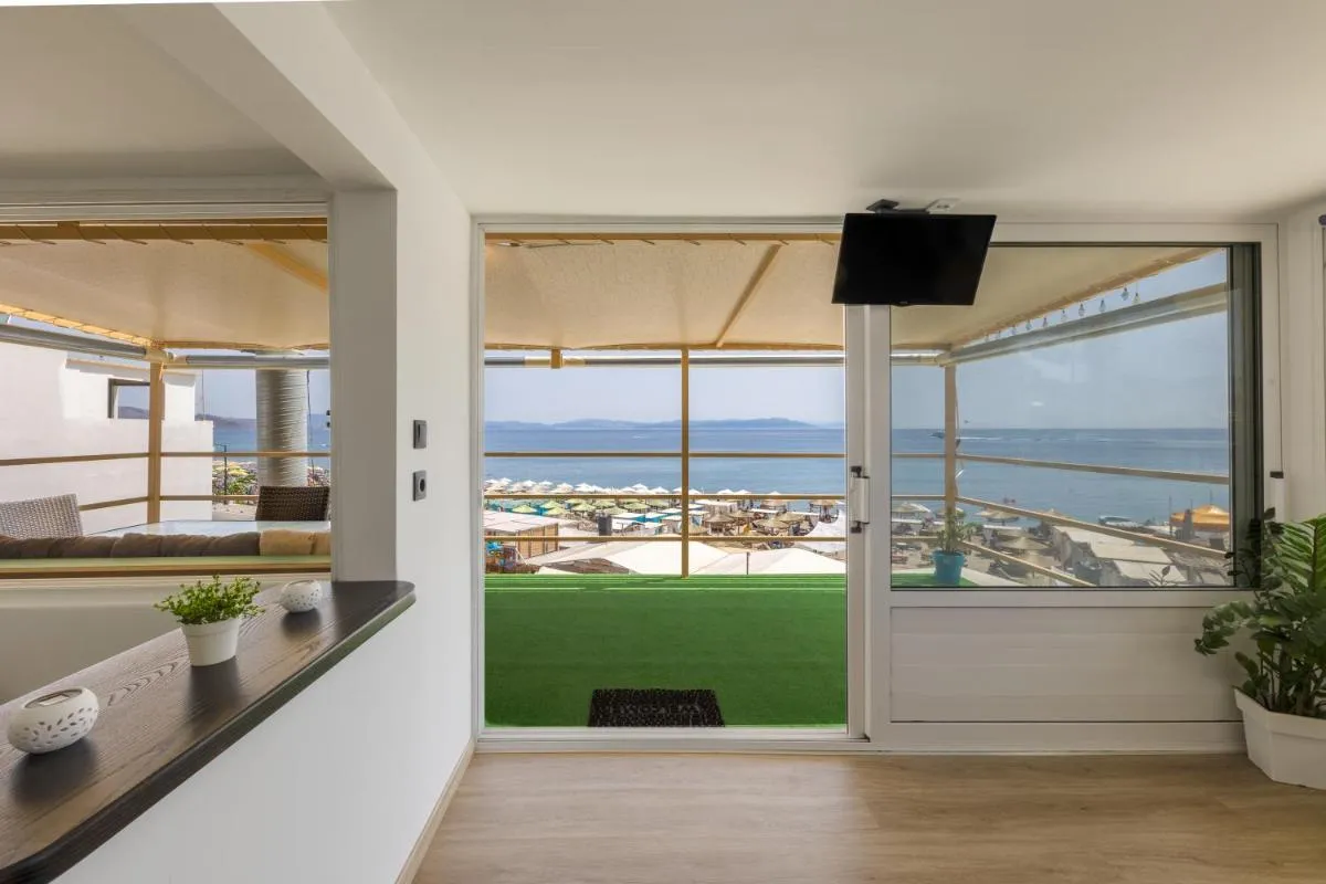 Image 4 of Dream Seaview Loft