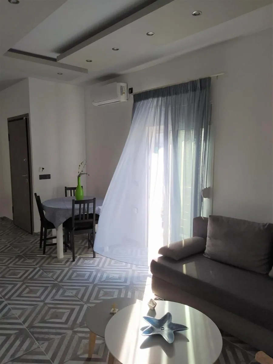 Image 3 of F & P apartment