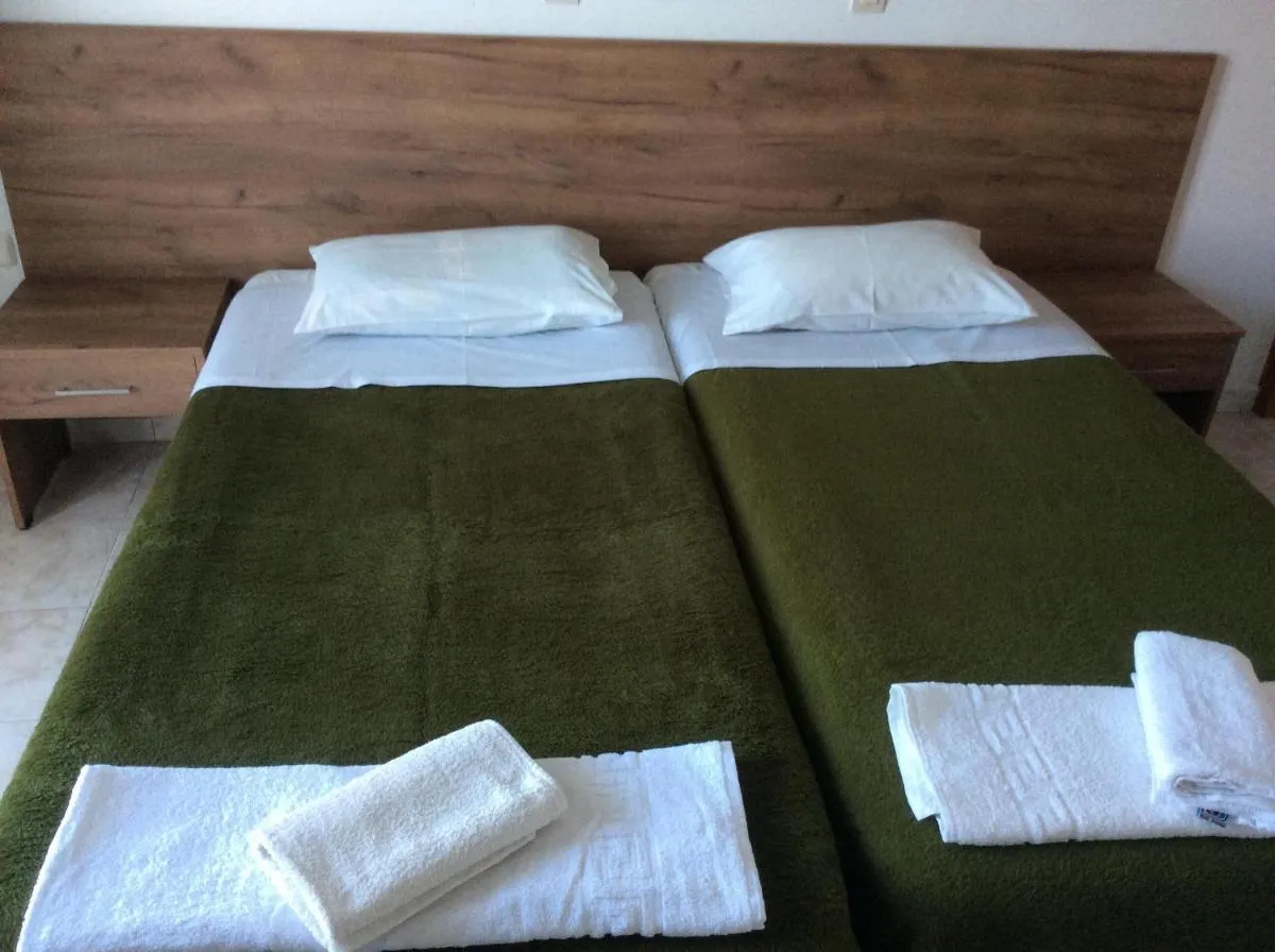 Image 2 of Fania Apartments