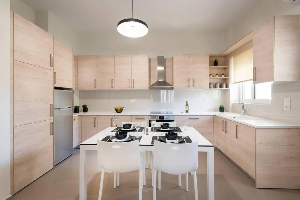 Image 6 of Fofi’s Elegant Home