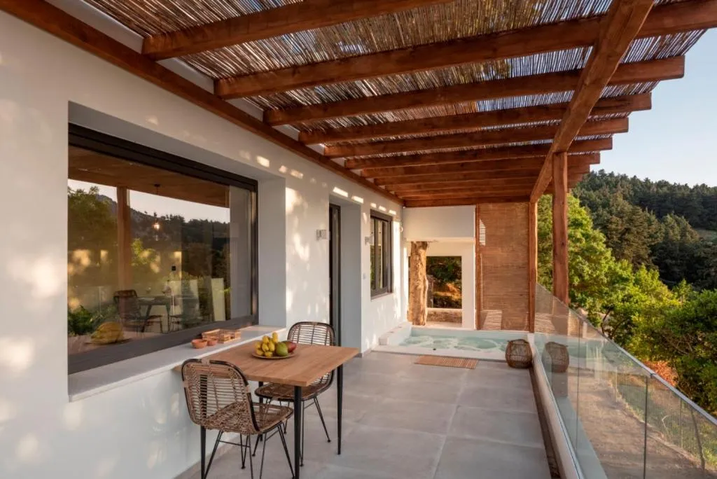 Image 3 of Forest View Villas