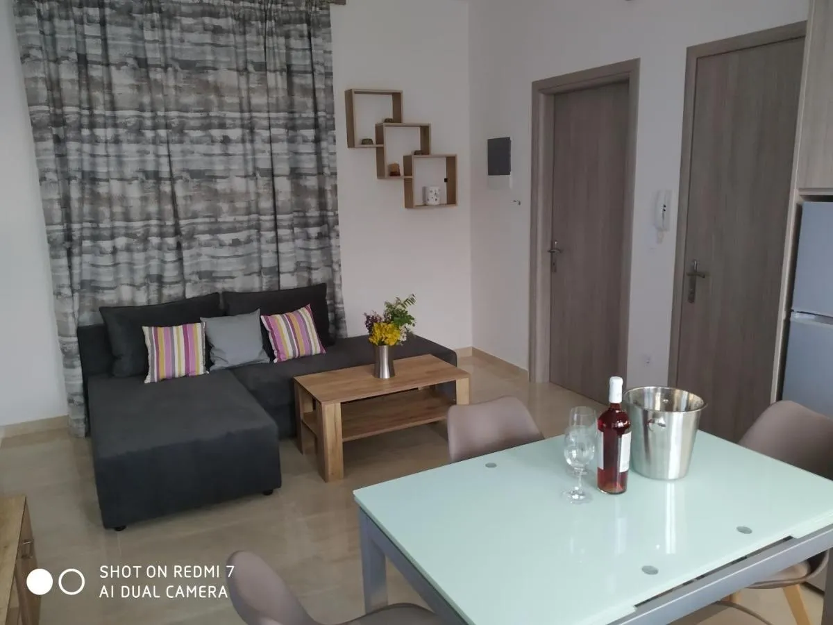 Image 2 of Fotaki’s Home – Comfortable newbuilt 2 Bedroom Home, 20 meters from the sea