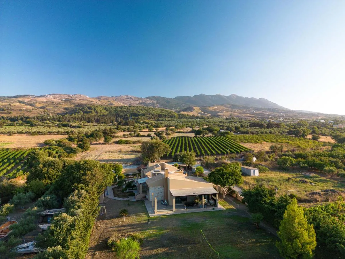 Image 1 of Garden house – Asklipio