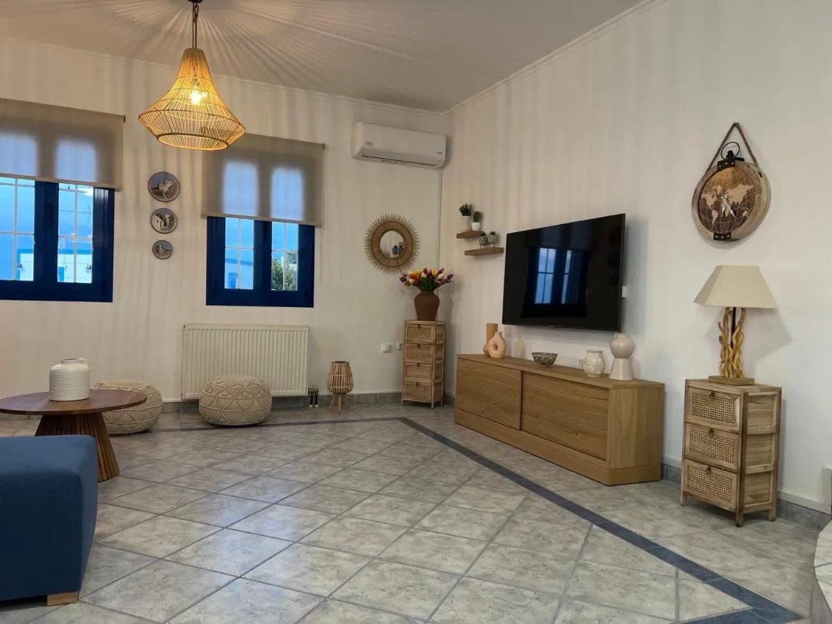 Image 4 of Giannis & Maria Sunset House