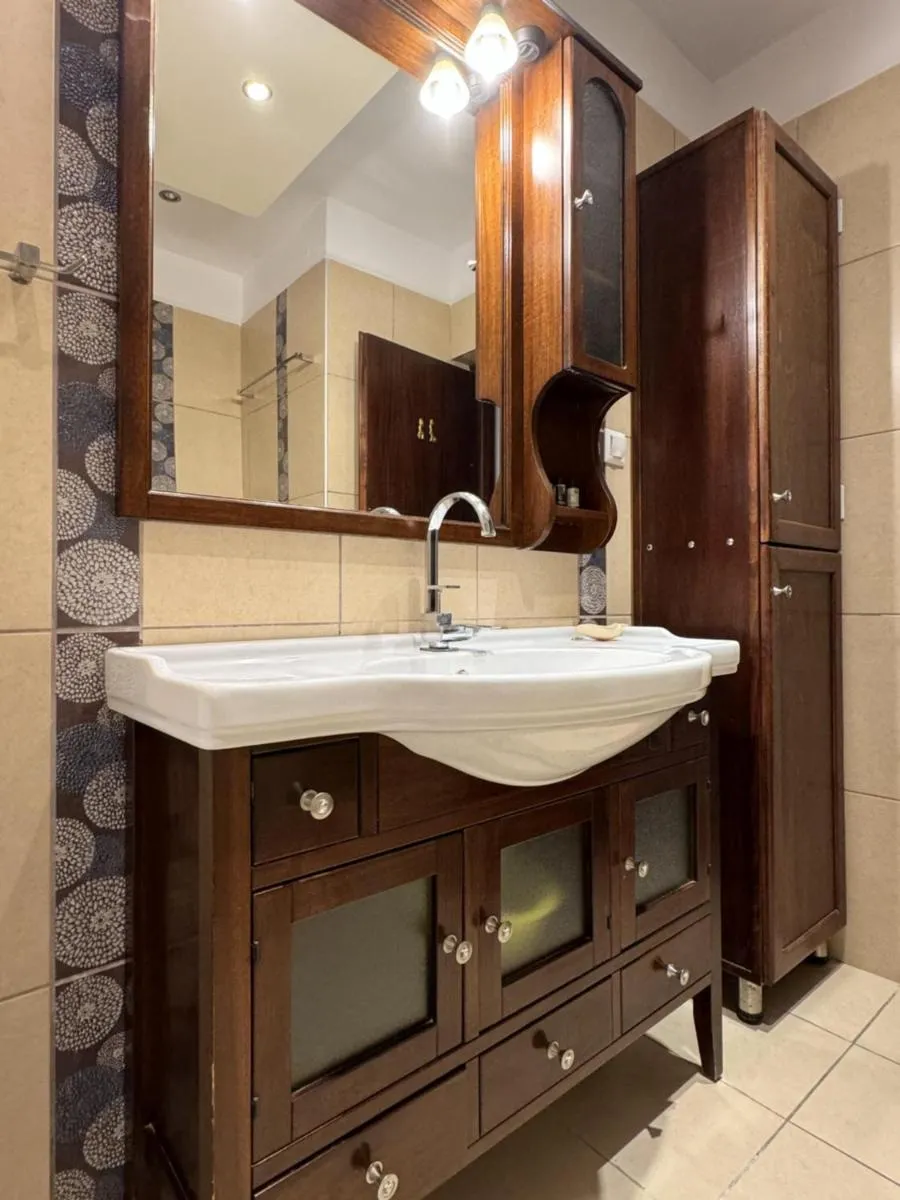 Image 6 of Holiday Dream Artemis Apartment