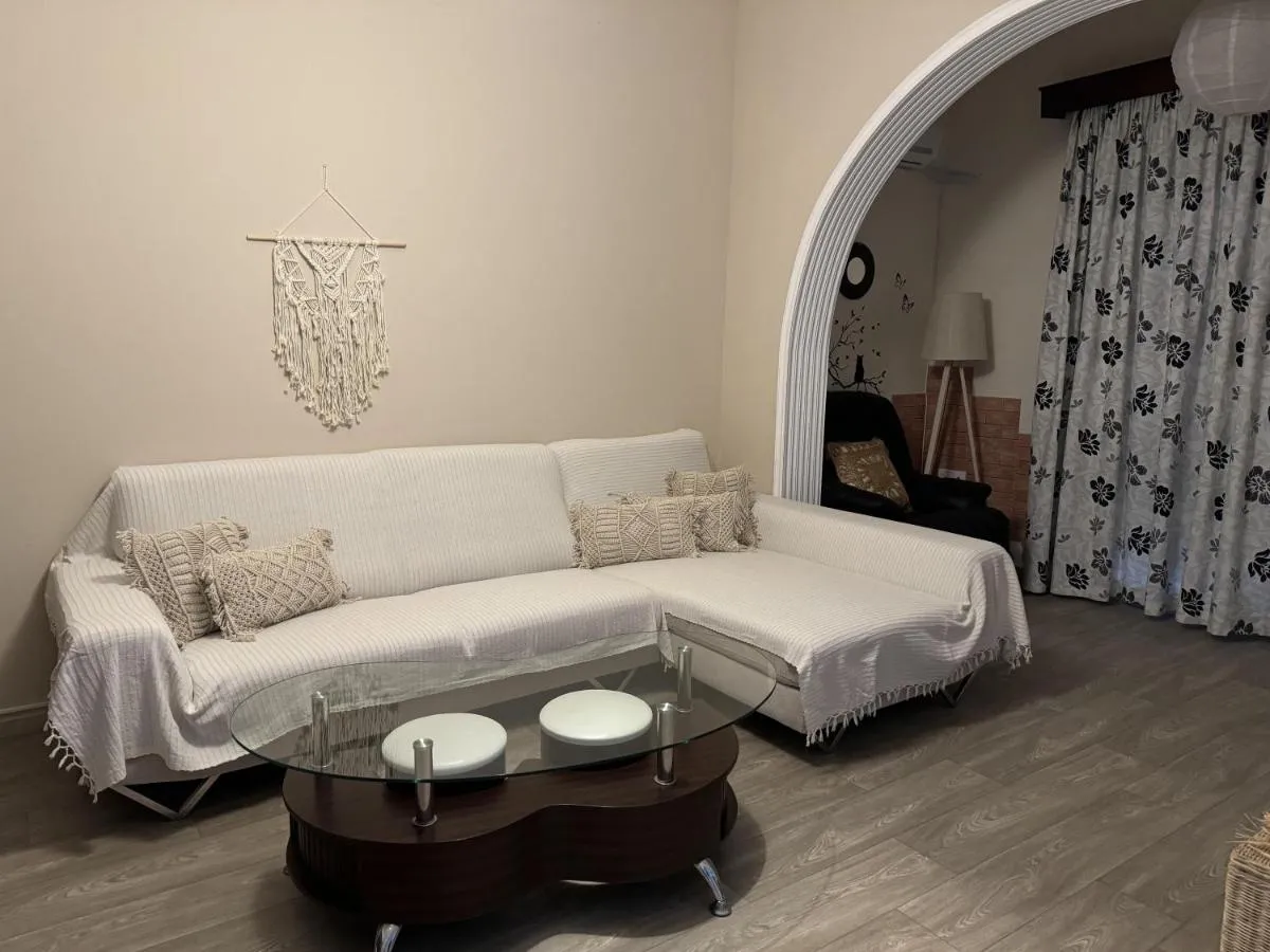 Image 3 of Holiday Dream Artemis Apartment