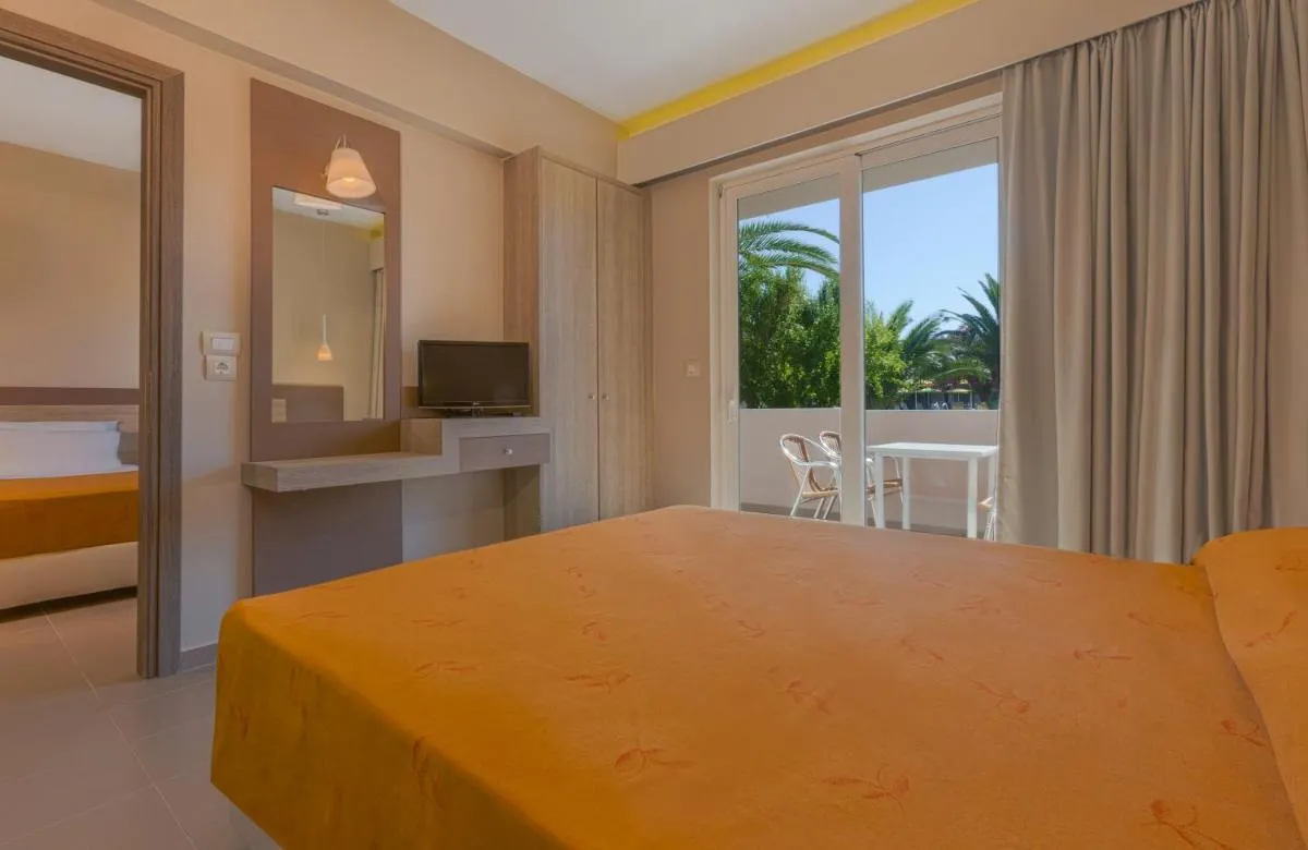 Image 2 of Hotel Esperia