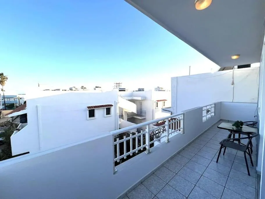 Image 6 of Ilias Nest 4