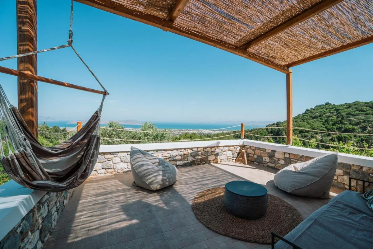 Image 4 of Infinity Residence